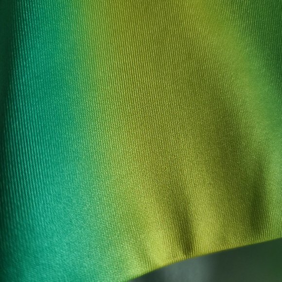 Goddess Gown! - Picture 3 of 3